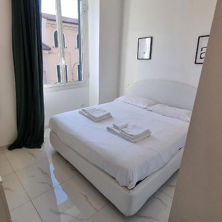 Apartamento Casa Ariane Ventimiglia Exterior foto